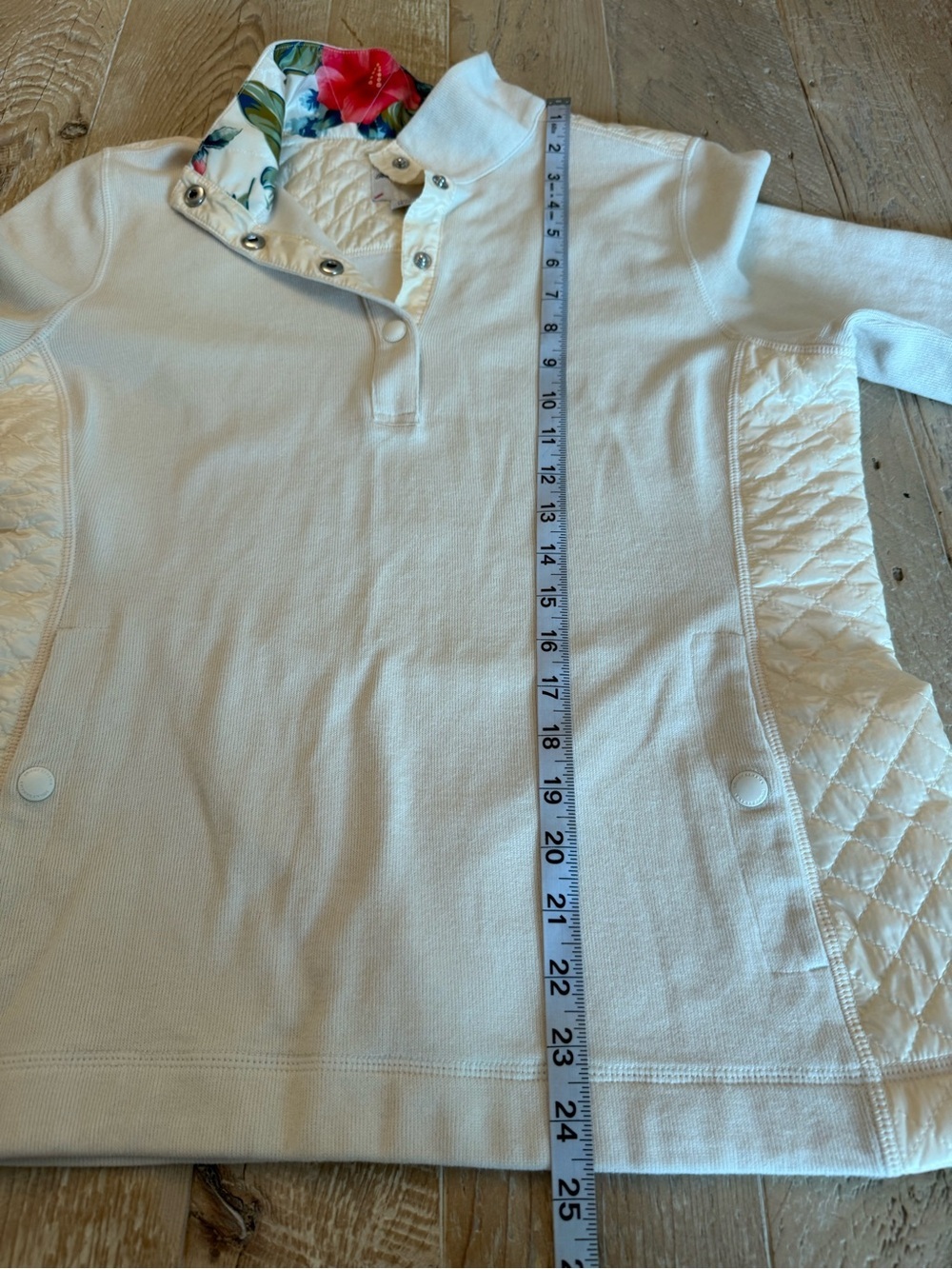 Tommy Bahama Aruba Cream Quilted-Panel Pullover Quarter Snap Top Jacket M - Picture 5 of 10
